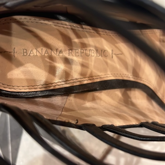 Strappy black stiletto heels size 8 from Banana Republic - Picture 5 of 5